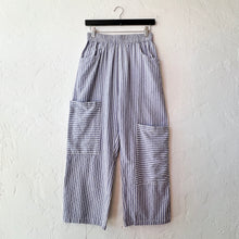 Load image into Gallery viewer, Tulip | Roxanne Pant in Peri White Stripe
