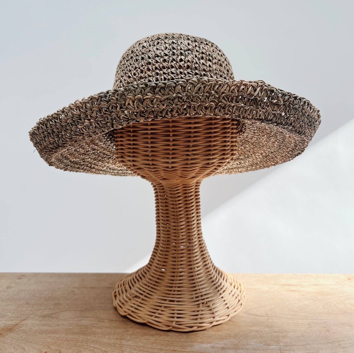 Seagrass Kettle Brim Hat