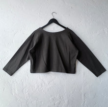 Load image into Gallery viewer, Pacific Cotton | Long Sleeve Button Front Shirt in Kelp
