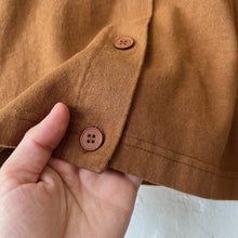 Load image into Gallery viewer, Pacific Cotton | Long Sleeve Button Front Shirt in Pinecone
