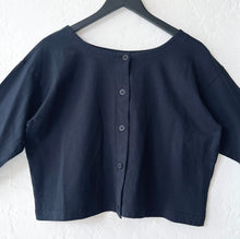 Load image into Gallery viewer, Pacific Cotton | Long Sleeve Button Front Shirt in Black
