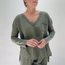 Load image into Gallery viewer, Cut Loose | Deep V Pocket Top in Kelp

