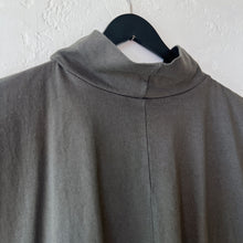 Load image into Gallery viewer, Pacific Cotton | Mock Neck Pip Tunic in Kelp
