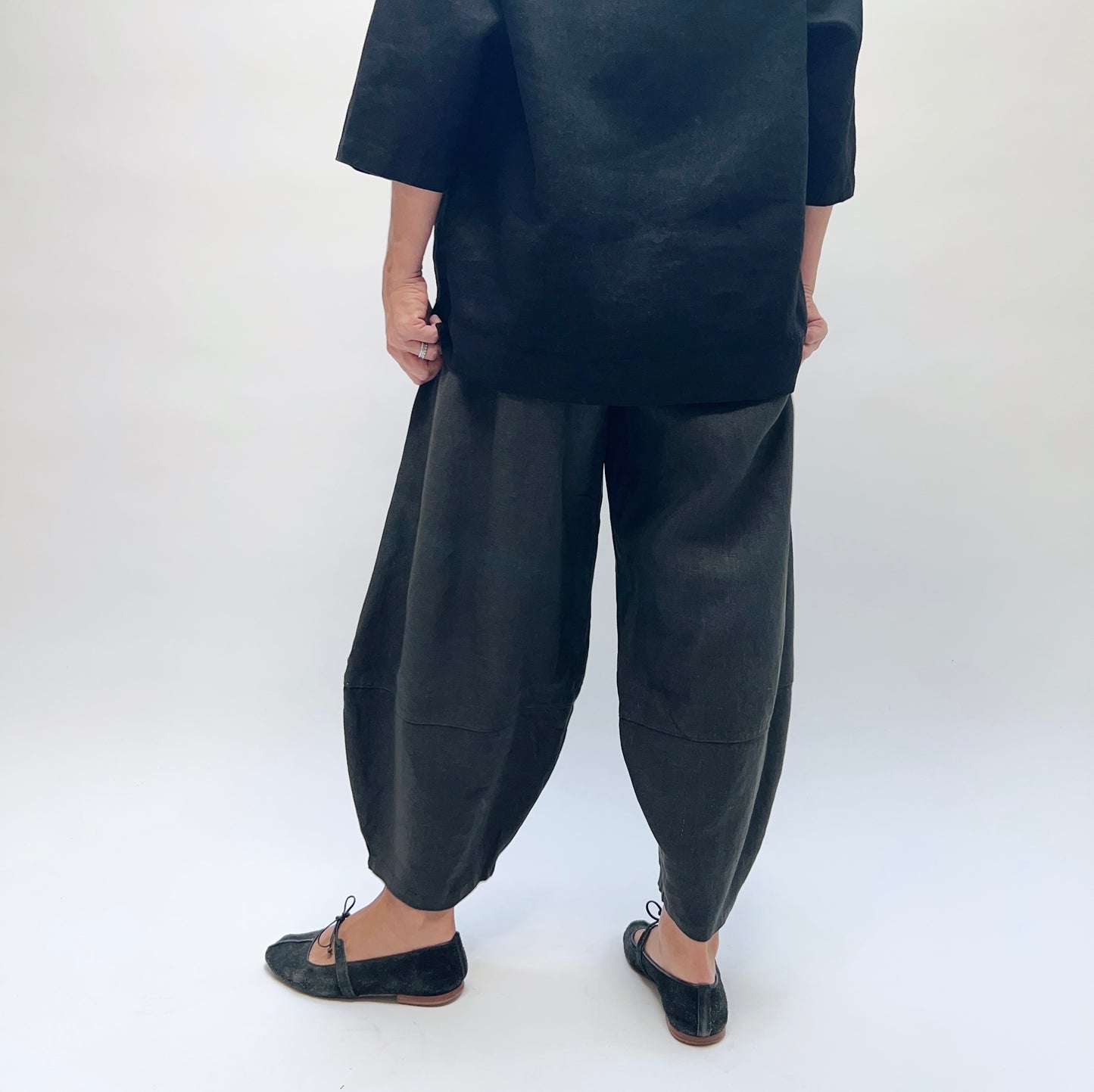 Bryn Walker | Heavy Linen Oliver Pant in Kelp