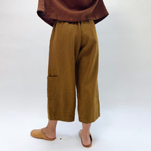Load image into Gallery viewer, Bryn Walker | Heavy Linen Casbah Pant in Honeycomb
