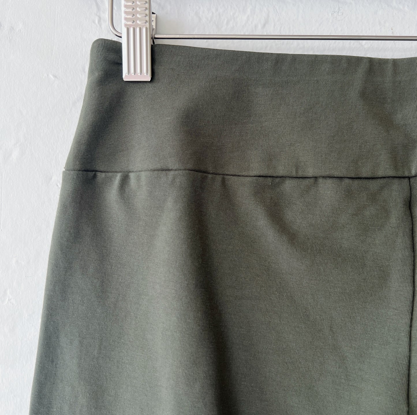 Habitat | Stonewash Cotton Spun Easy Pant in Forest