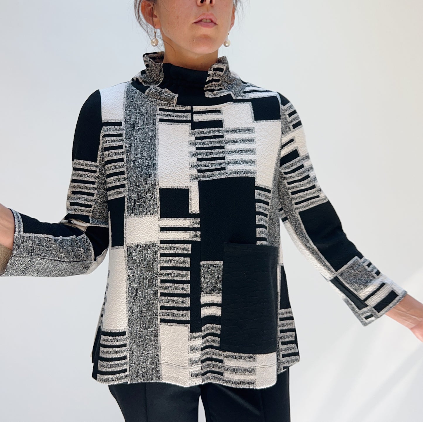 Habitat | Square One Pullover in Dove