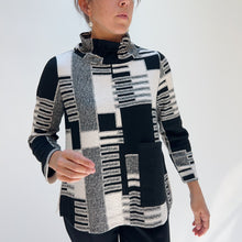 Load image into Gallery viewer, Habitat | Square One Pullover in Dove
