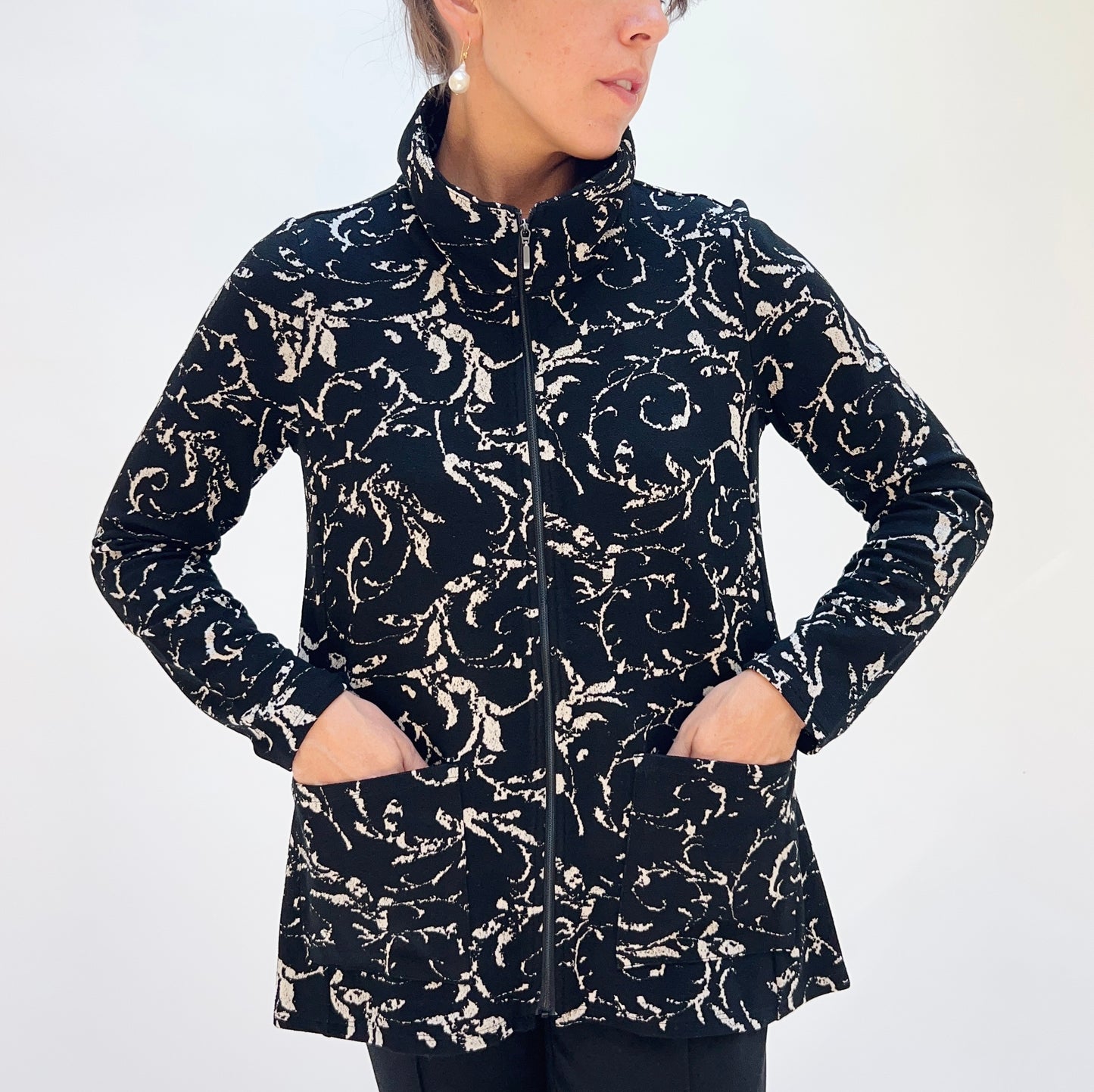 Habitat | Jacquard Scroll Swing Jacket in Dove