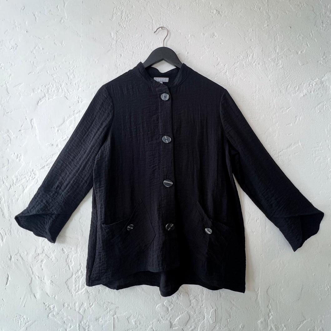 Habitat | Express Solid Tulip Sleeve Jacket in Black