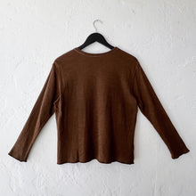 Load image into Gallery viewer, North Star Base | Crop Double Cotton Tee in Olive
