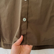 Load image into Gallery viewer, Eleven Stitch | Camp Shirt in Olive

