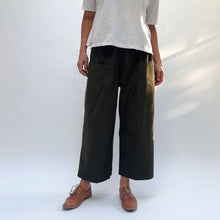 Load image into Gallery viewer, Eleven Stitch | Magda Pant in Olive
