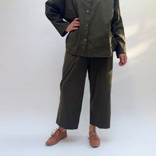 Load image into Gallery viewer, Eleven Stitch | Magda Pant in Olive
