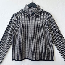 Load image into Gallery viewer, Habitat | Night &amp; Day Button Collar Pullover in Dove
