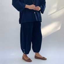 Load image into Gallery viewer, Eleven Stitch | Corduroy Doreen Pant in Indigo
