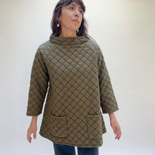 Load image into Gallery viewer, Cut Loose | Quilted Raglan Pullover in Kelp
