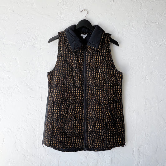 Habitat | Reversible Quilt Puffer Vest in Lichen