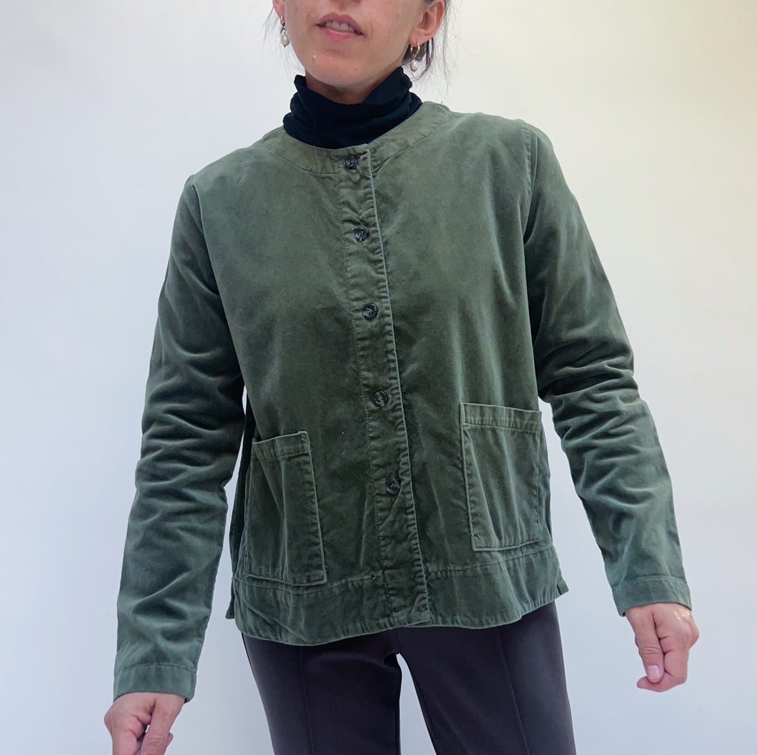 Cut Loose | Velour Crop Jacket in Kelp