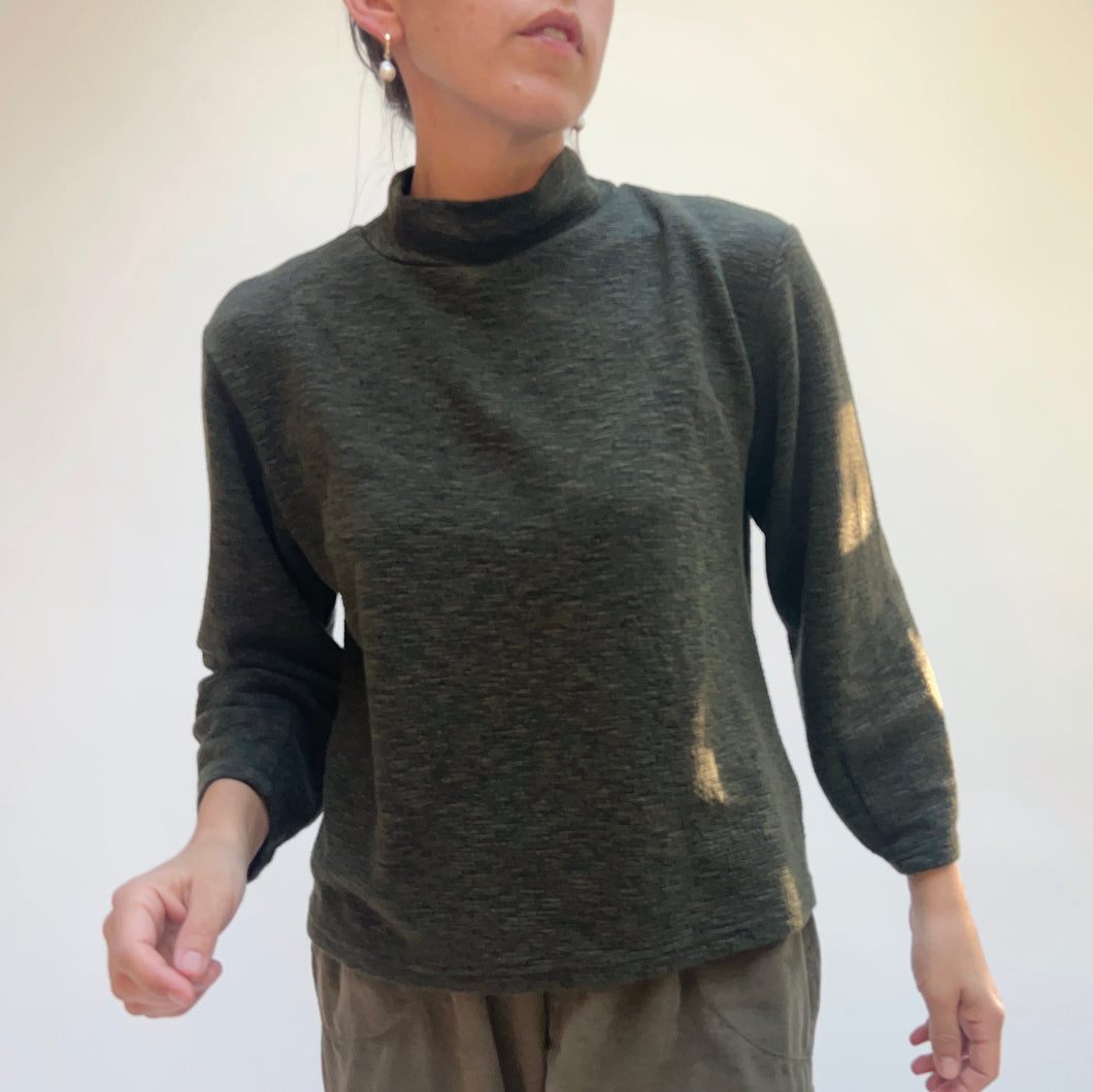 Cut Loose | Crimped Mock Neck Top in Kelp