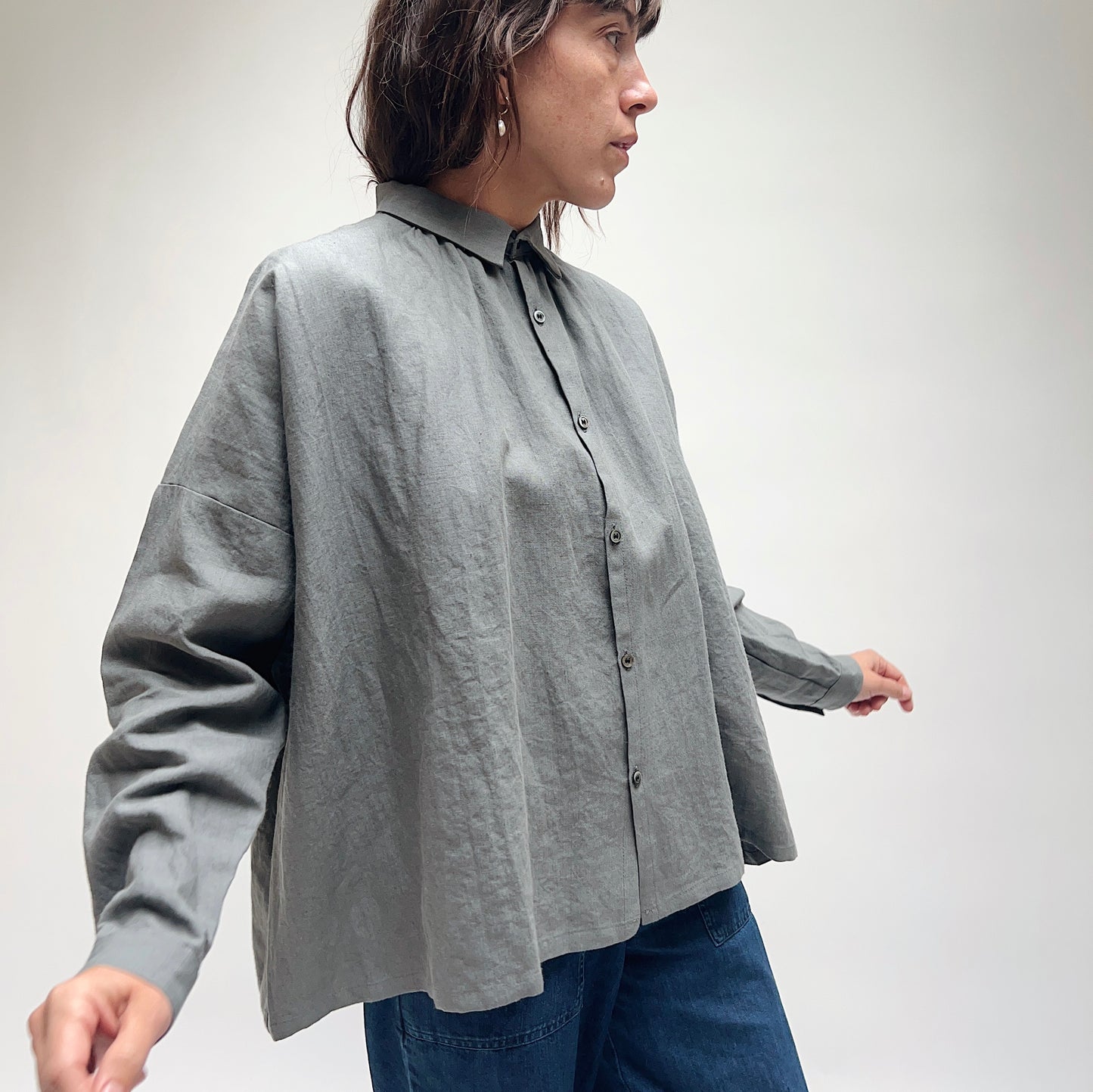 Ichi Antiquités | Linen Shirt in Khaki