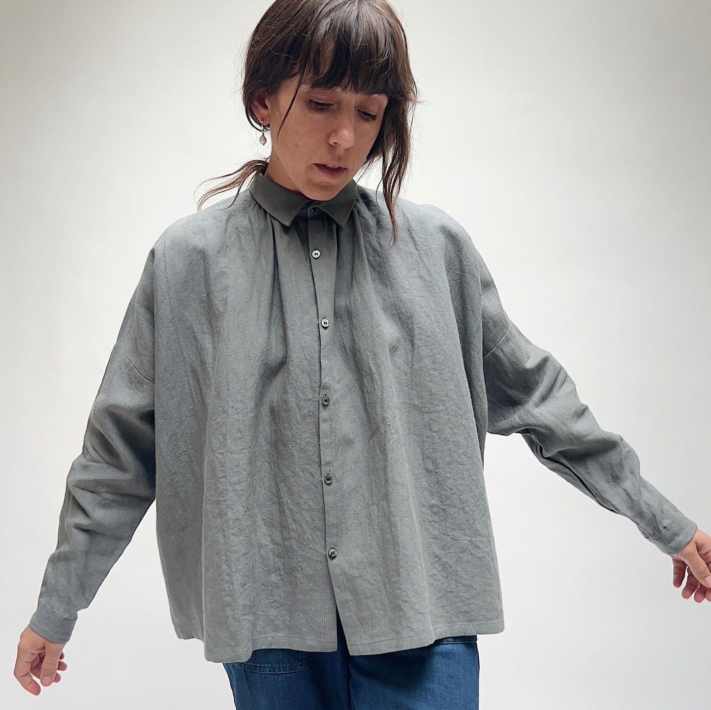 Ichi Antiquités | Linen Shirt in Khaki