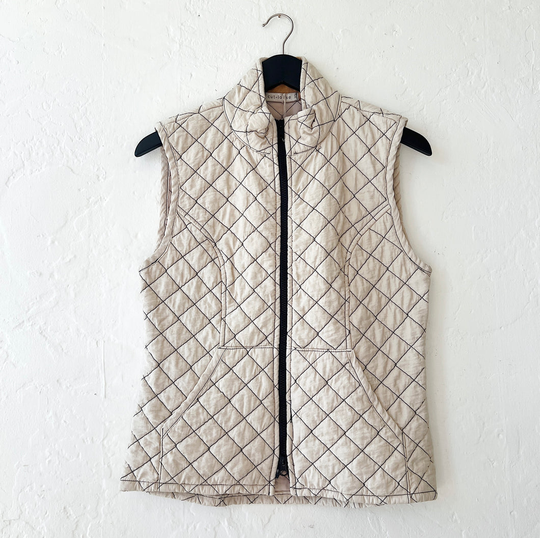 Cut Loose | Quilted Vest in Moonbeam