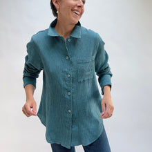 Load image into Gallery viewer, Mill Valley | Boyfriend Button Down in Teal
