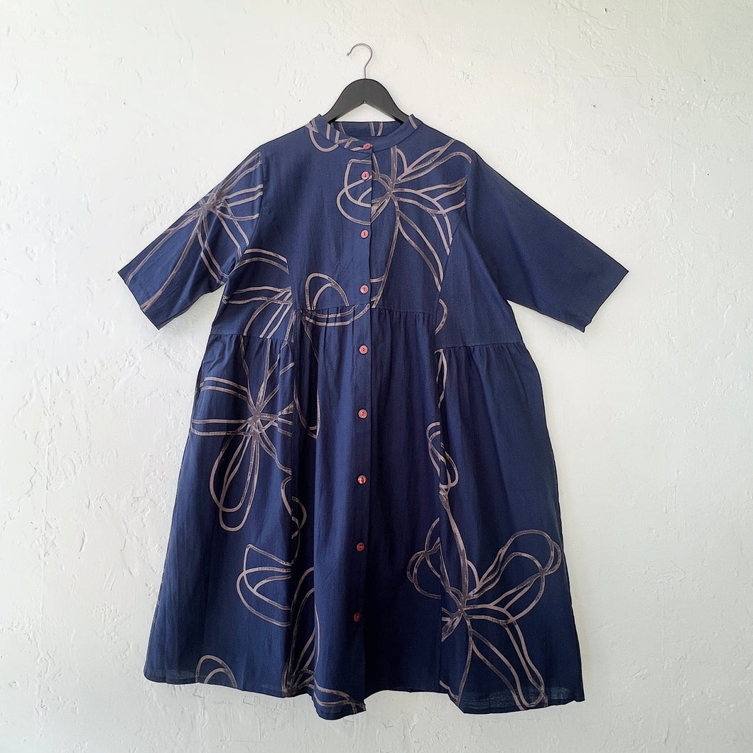 Mona Lisa | Button Front Dress in Dark Blue Pen Flower Print