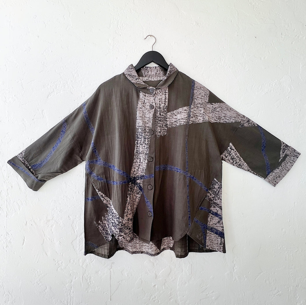 Mona Lisa | A-Line Button Down in Khaki Abstract Paint Print