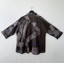 Load image into Gallery viewer, Mona Lisa | A-Line Button Down in Khaki Abstract Paint Print
