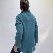Load image into Gallery viewer, Mill Valley | Boyfriend Button Down in Teal
