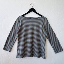 Load image into Gallery viewer, Cut Loose | 3/4 Sleeve Boatneck Top in Overcast Stripe
