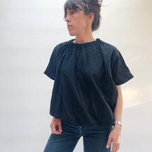 Load image into Gallery viewer, Uzi | Nina Top in Black
