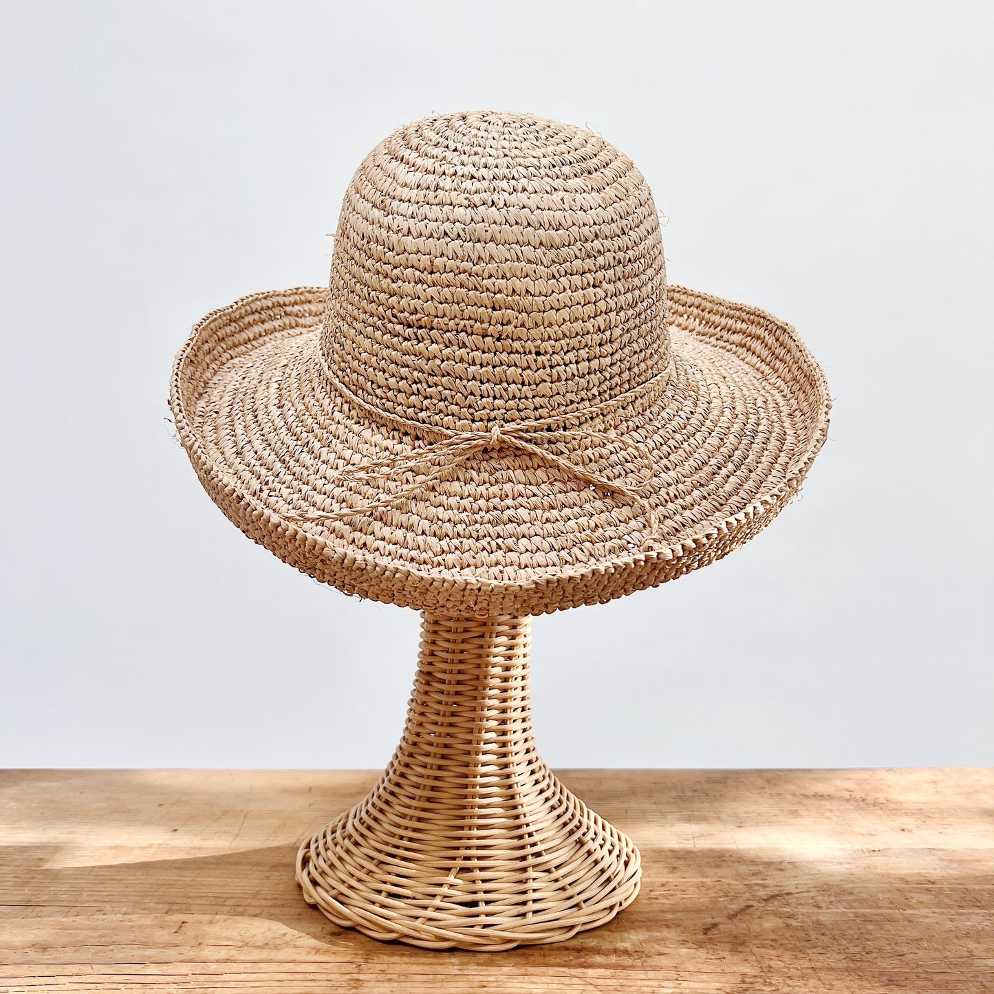Raffia Kettle Brim Hat