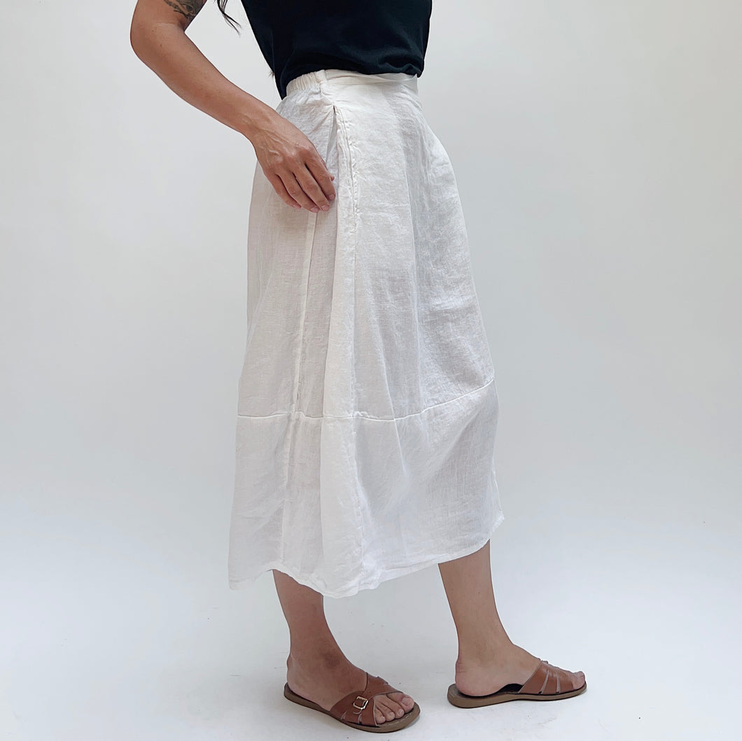 Cut Loose | Hanky Linen Side Pleat Bubble Skirt in White