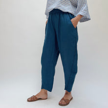 Load image into Gallery viewer, Yuvita | Seamed Taper Pant in French Navy
