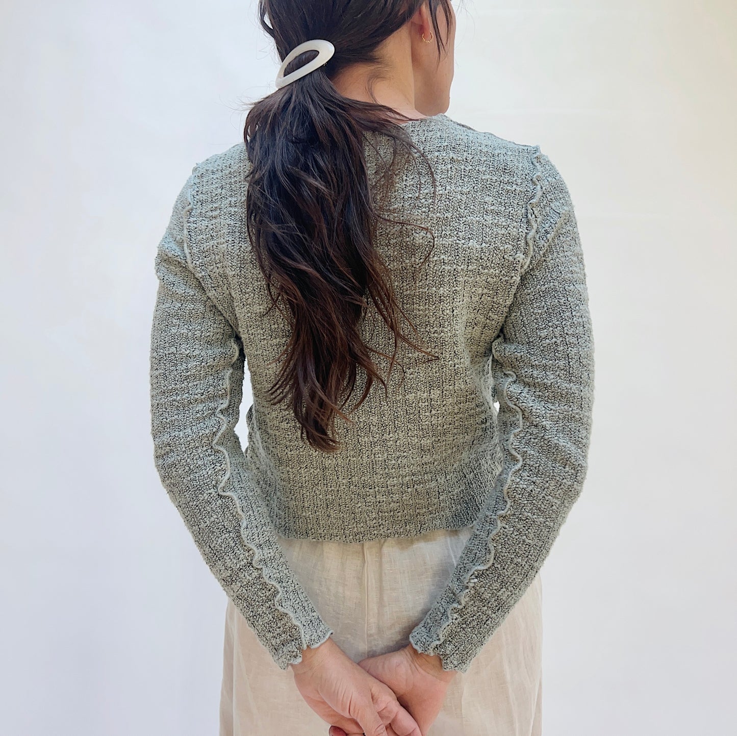 Cropped Textured Knit Cardigan in Overcast