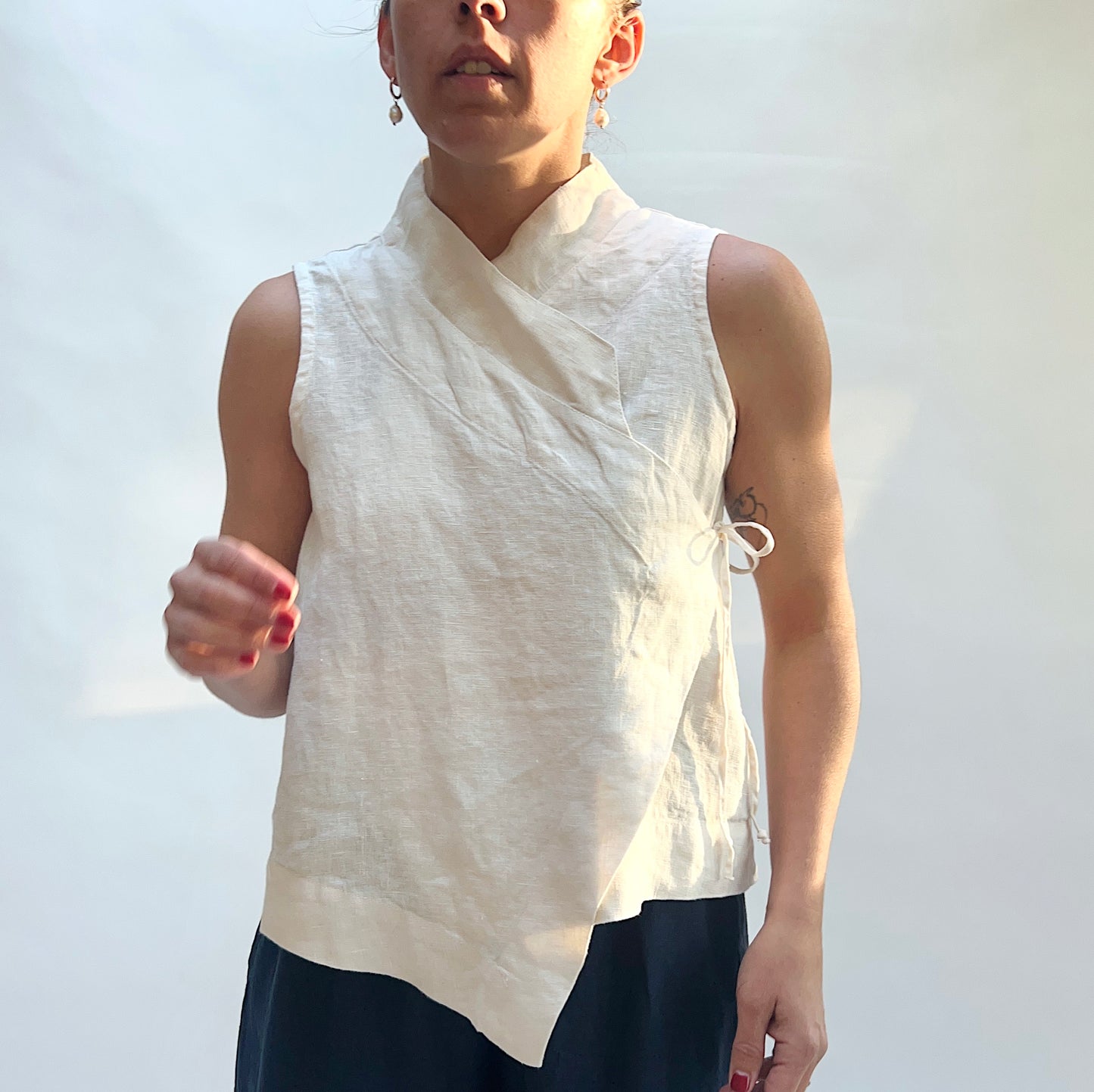 Koryo Vest in Cream