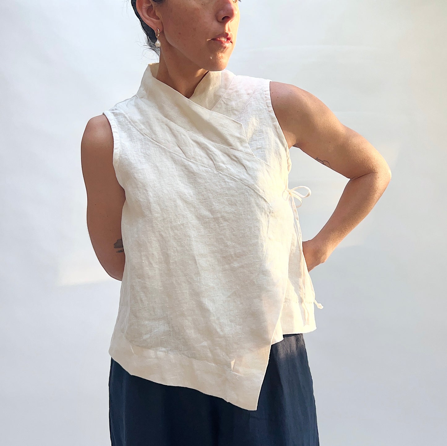 Koryo Vest in Cream