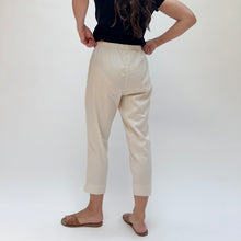 Load image into Gallery viewer, Cut Loose | Linen/Tencel Taper Crop Pant in Jicama
