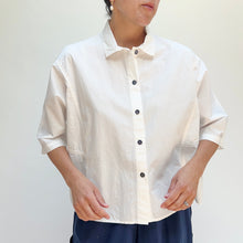 Load image into Gallery viewer, Eleven Stitch | Camp Shirt in Chalk
