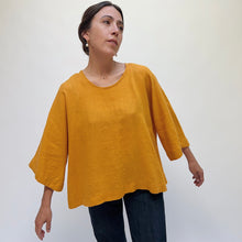 Load image into Gallery viewer, Yuvita | 3/4 Sleeve Top in Apricot
