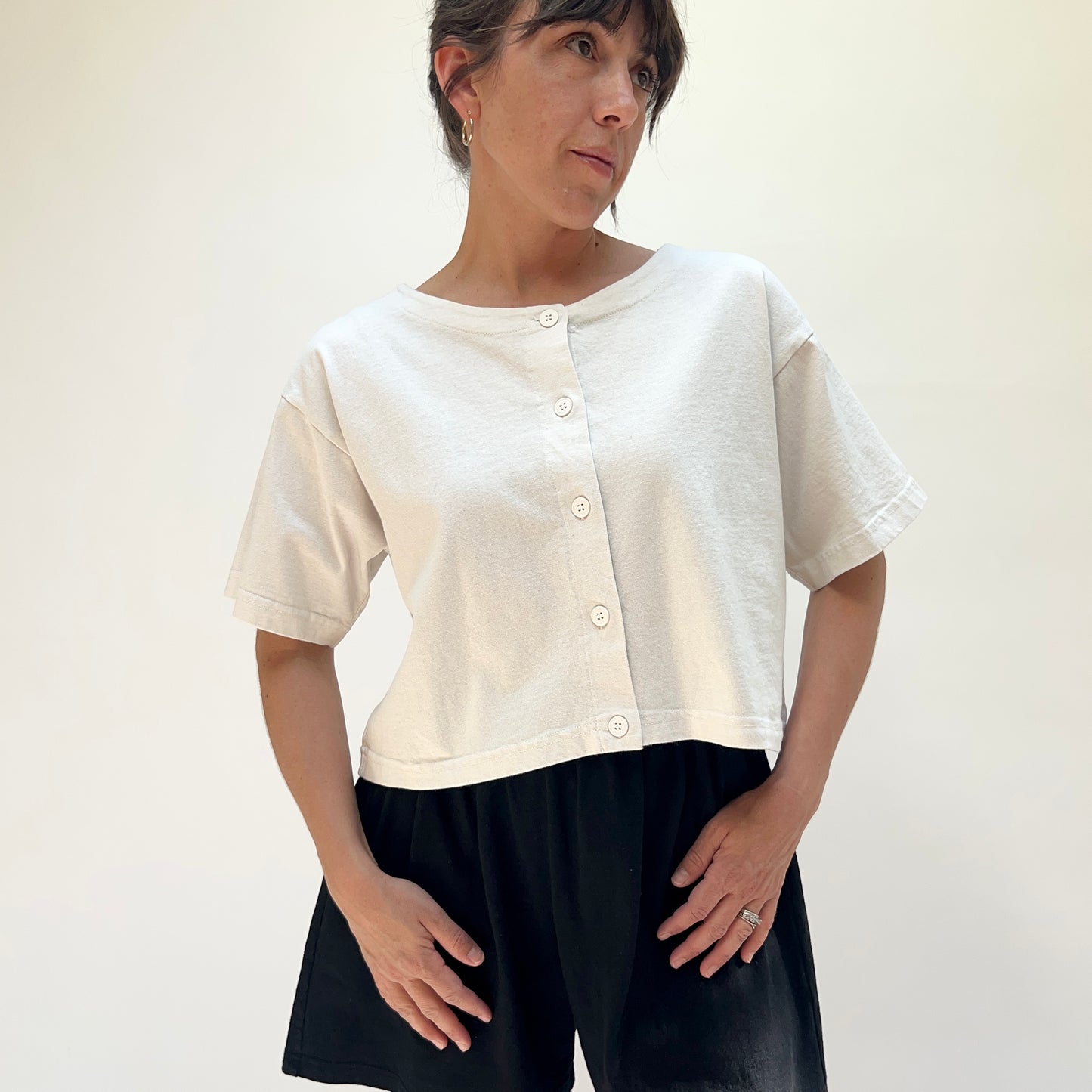 Cropped Button Tee in Cream