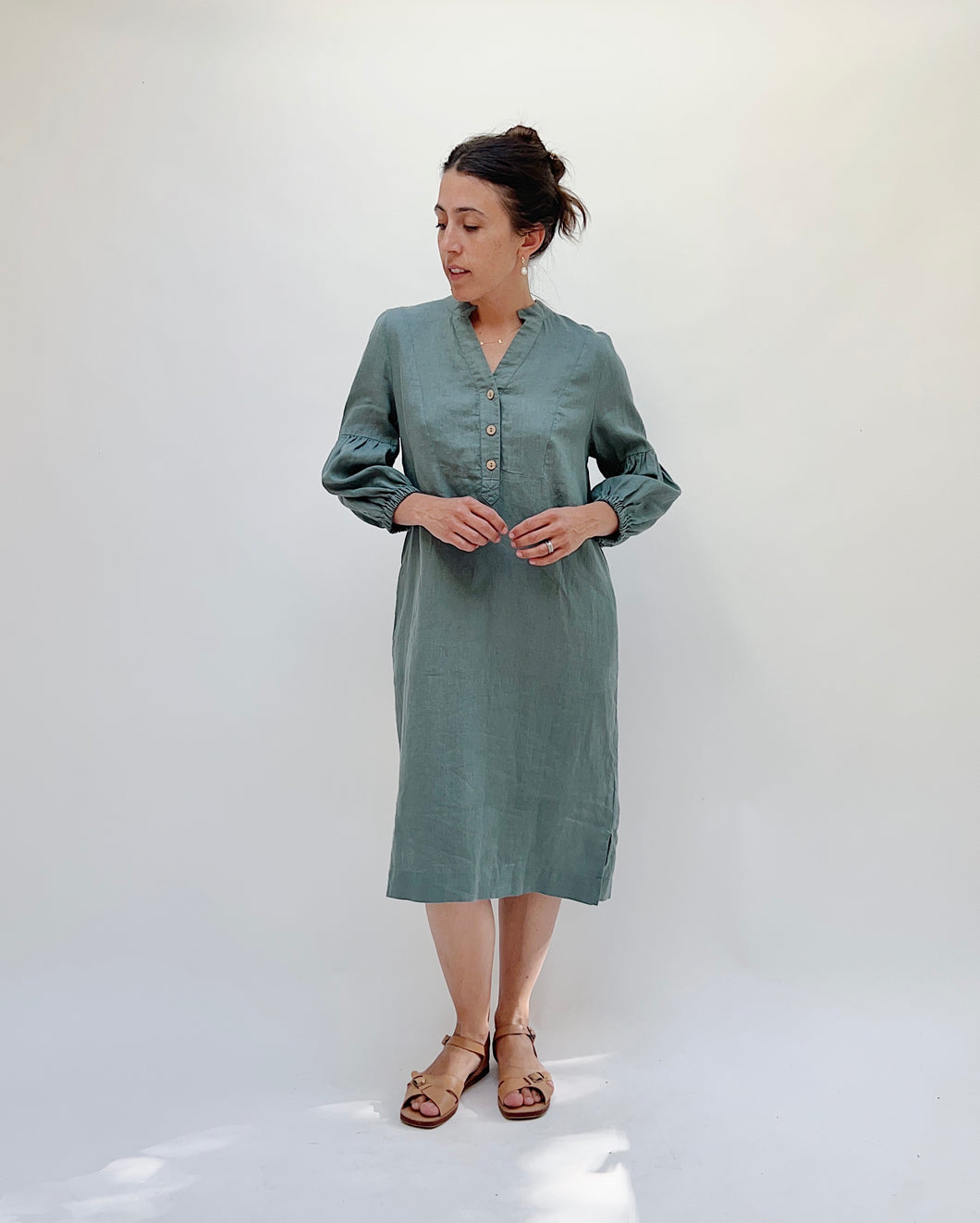 Yuvita | Lantern Tunic Dress in Sage