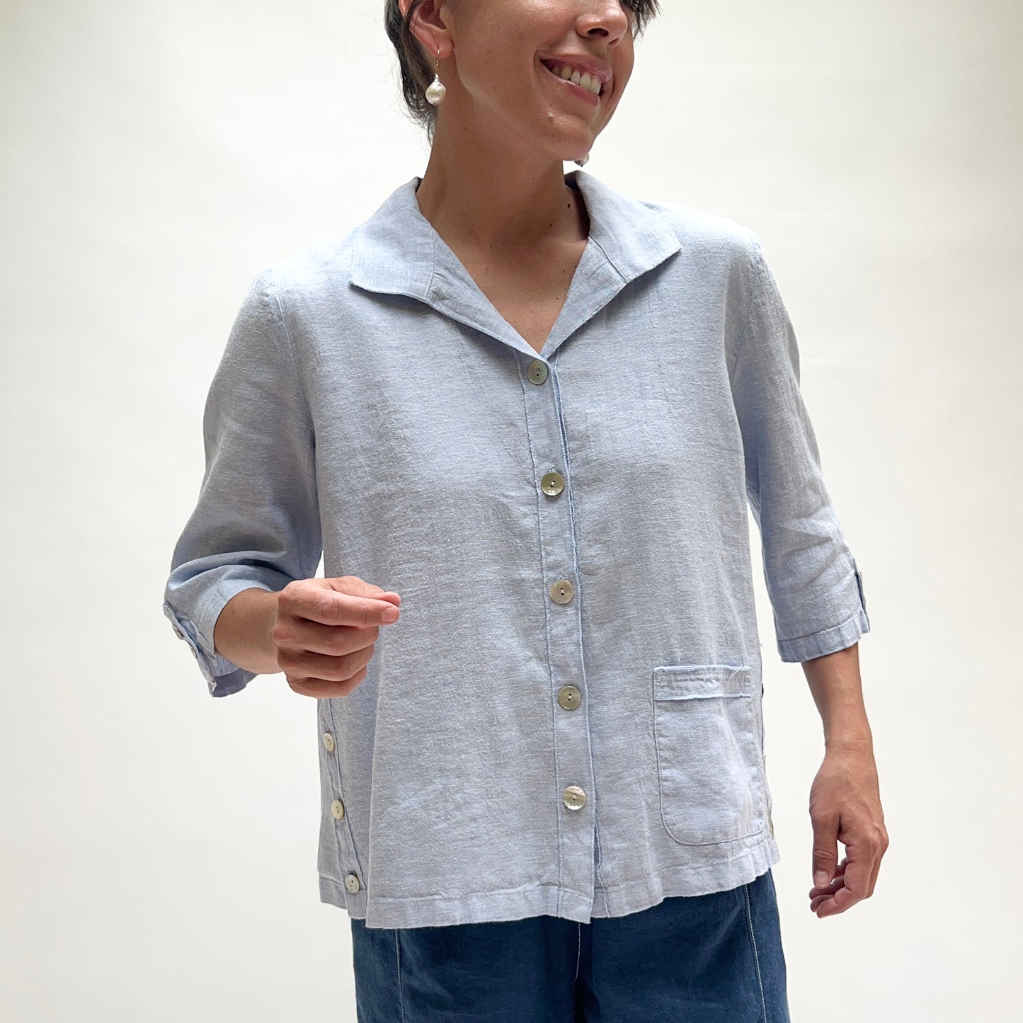 Linen Camp Shirt in Cornflower