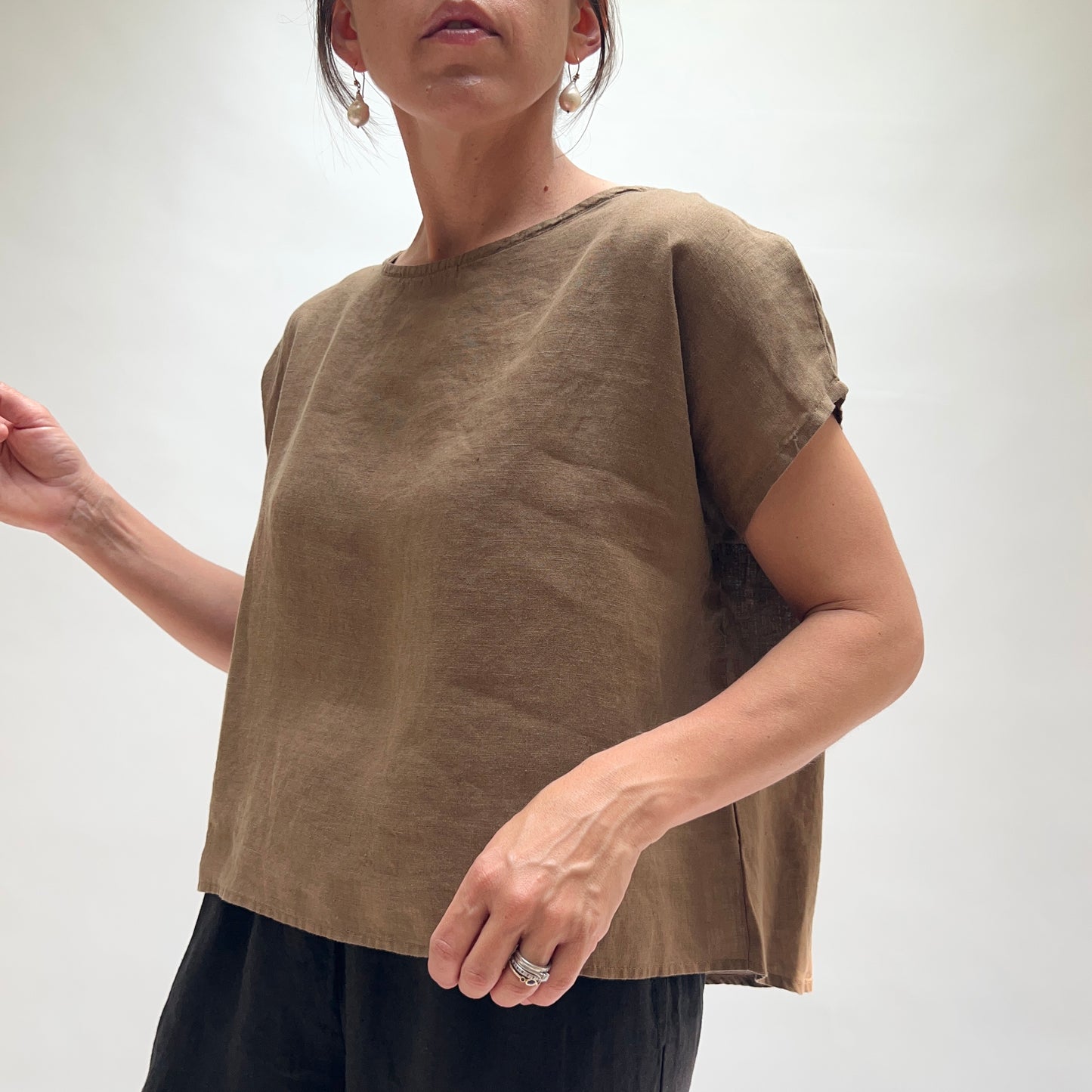 High Low Linen Tee in Coconut