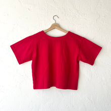 Load image into Gallery viewer, Pacific Cotton | Crop V-Neck in Kirsch
