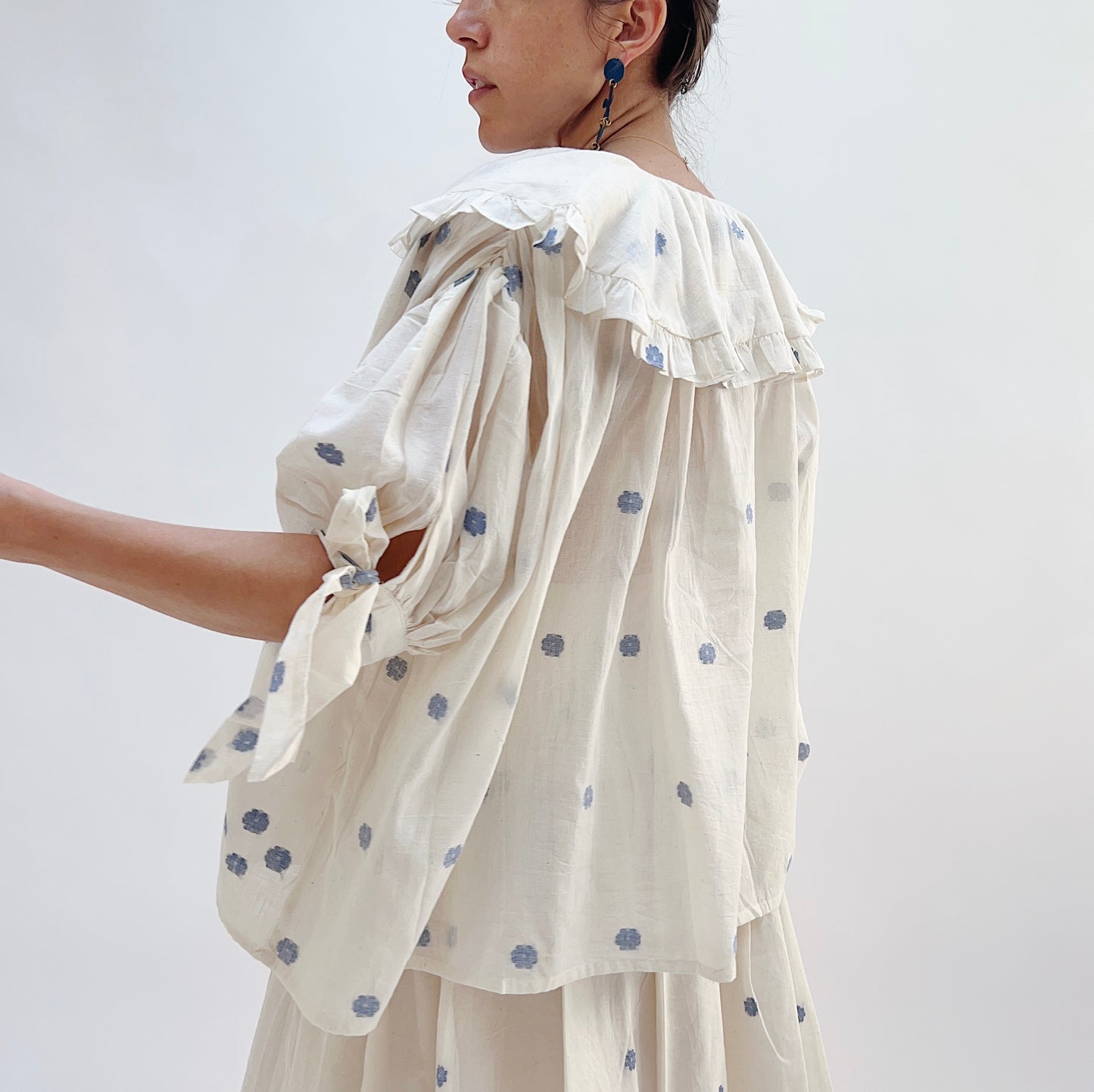 Amelia Top in White Floral