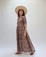 Load image into Gallery viewer, Petra Dress in Paisley
